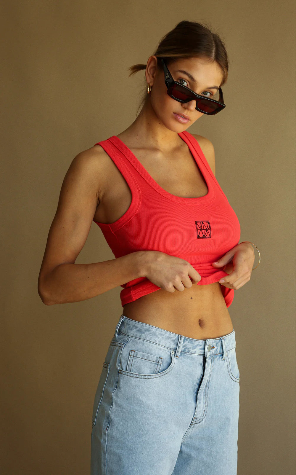 Monogram Tank Lobster Red