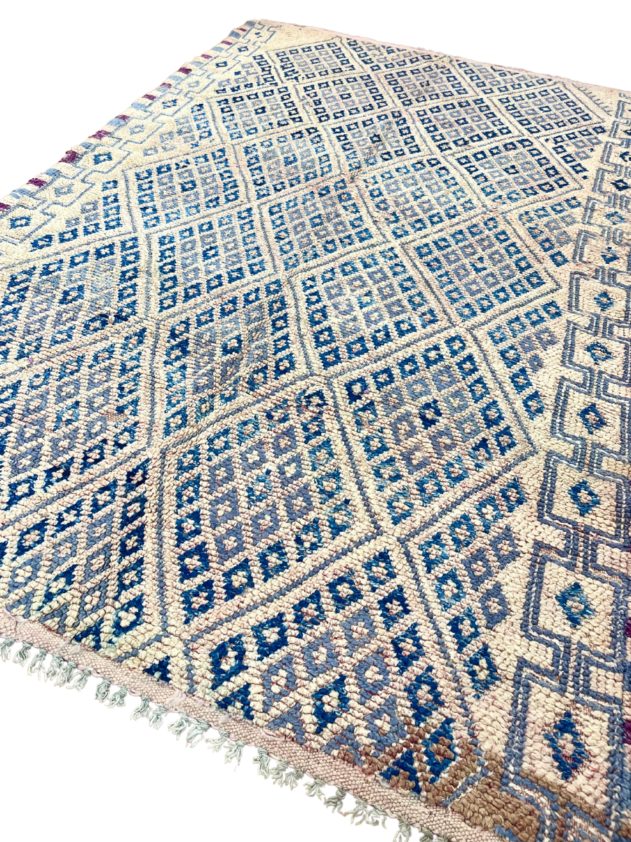 Vintage Beni M'Guild Rug  - 260x170cm